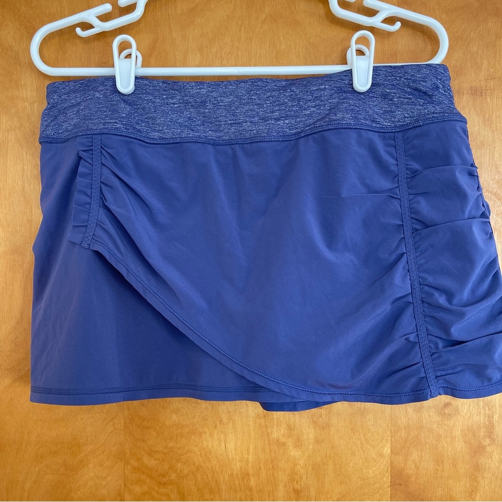 Lululemon skort - size 10